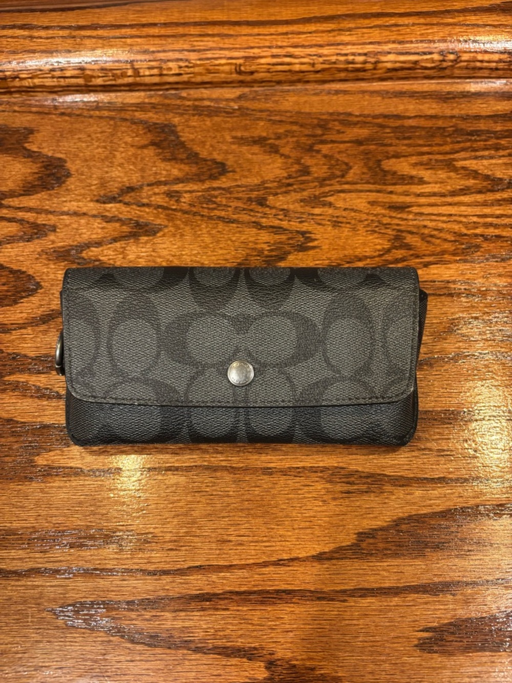 Coach Black Signature Sunglasses Case - Picture 1 of 3